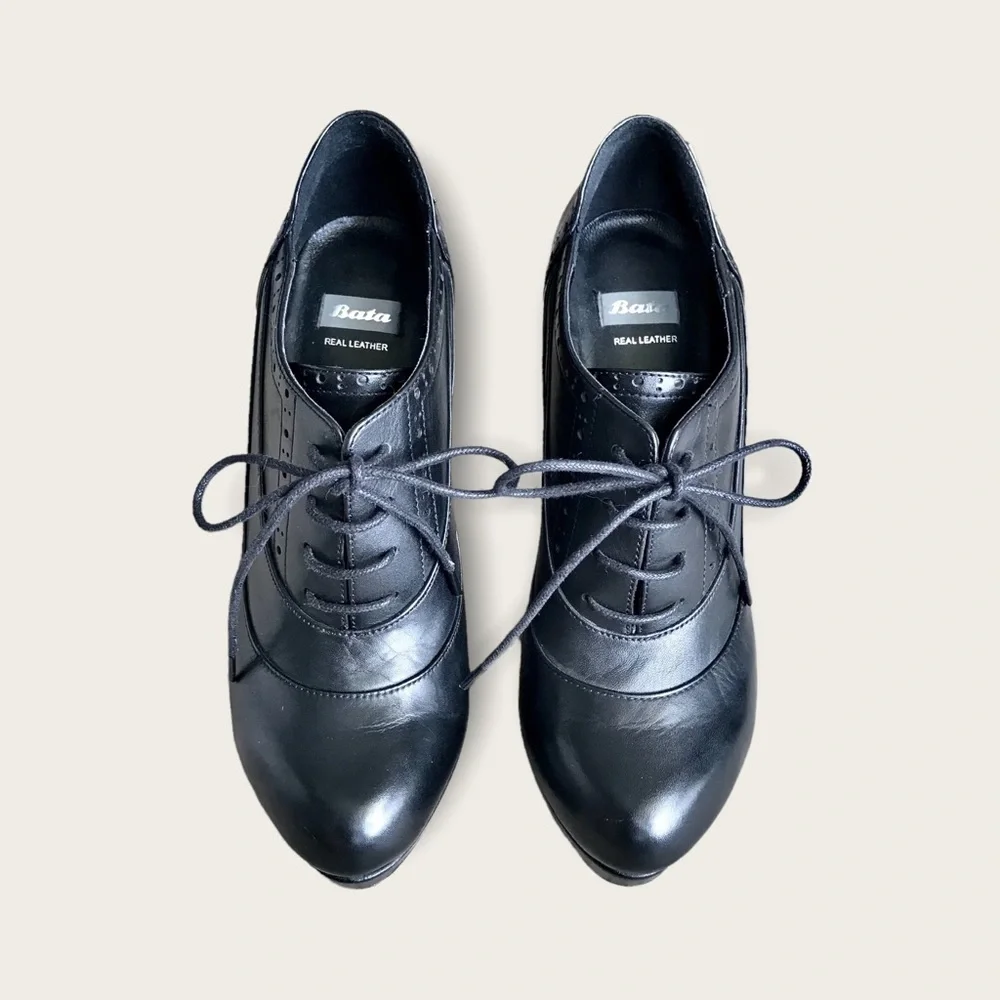 Bata Genuine Black Leather Oxford Stiletto/Pump Lace Up Platform Ankle Booties - Picture 7 of 14
